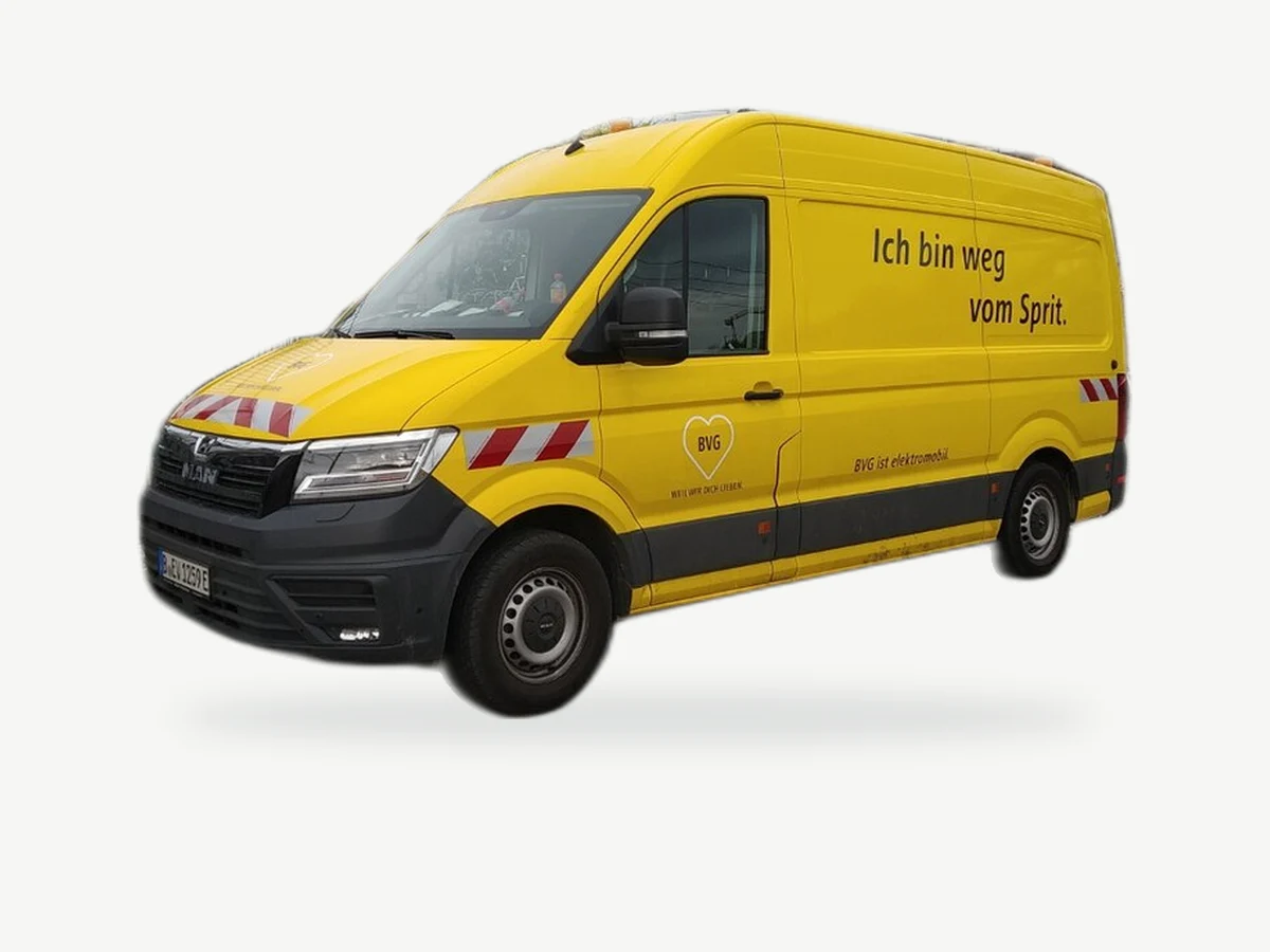 Representative MAN eTGE model range vehicle; trim and year may vary