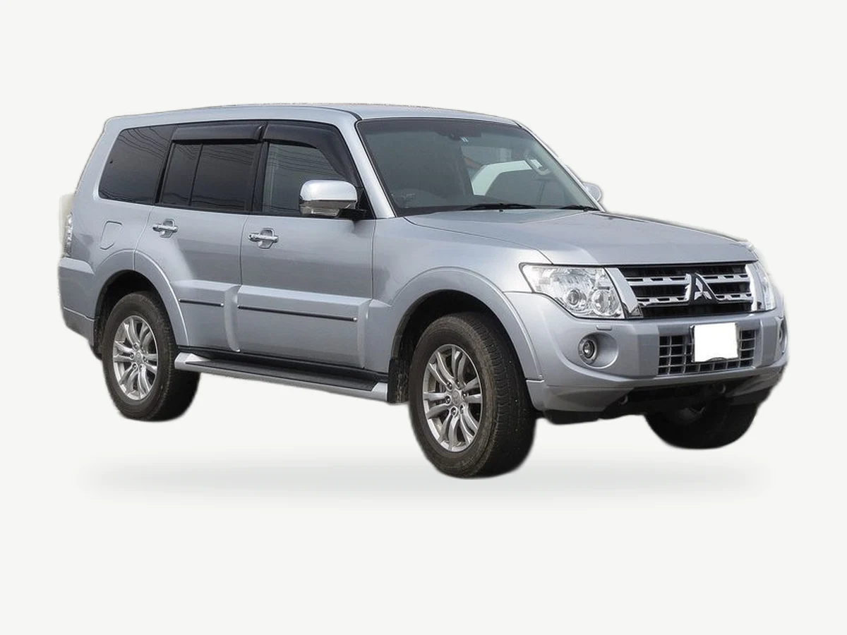 Representative Mitsubishi Shogun model range vehicle; trim and year may vary