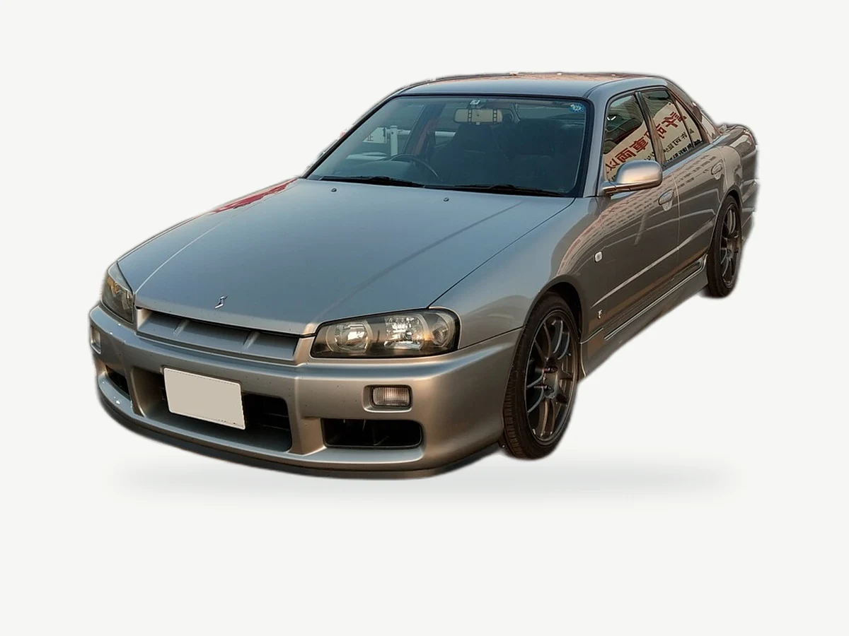 Representative Nissan Skyline model range vehicle; trim and year may vary
