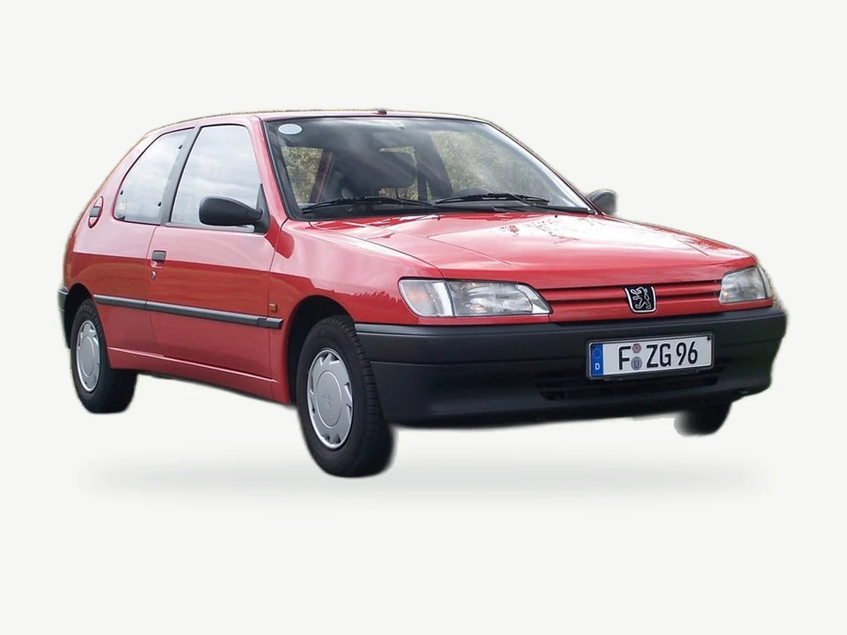 Representative Peugeot 306 model range vehicle; trim and year may vary