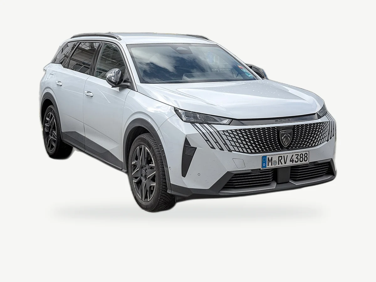 Representative Peugeot 5008 model range vehicle; trim and year may vary