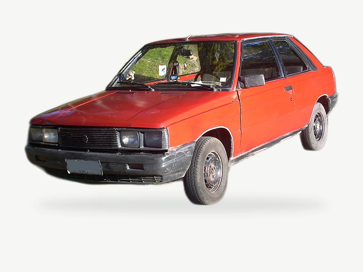 Representative Renault R11 model range vehicle; trim and year may vary