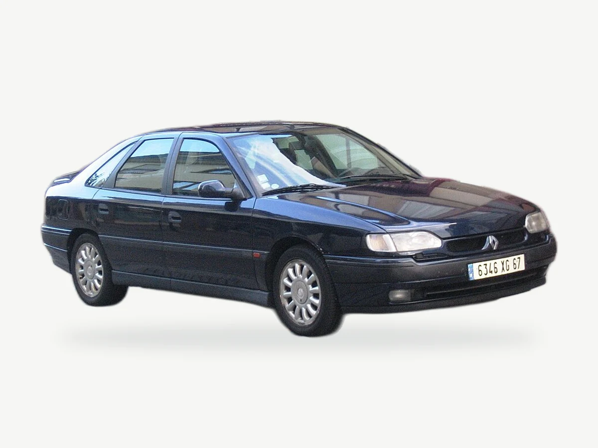 Representative Renault Safrane model range vehicle; trim and year may vary