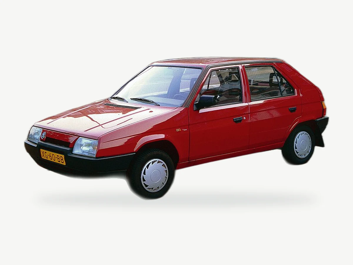 Representative Skoda Favorit model range vehicle; trim and year may vary
