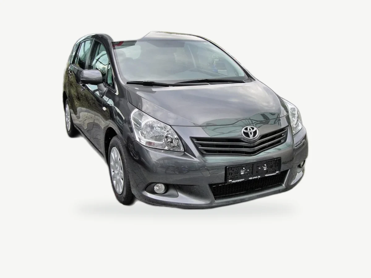Representative Toyota Verso model range vehicle; trim and year may vary